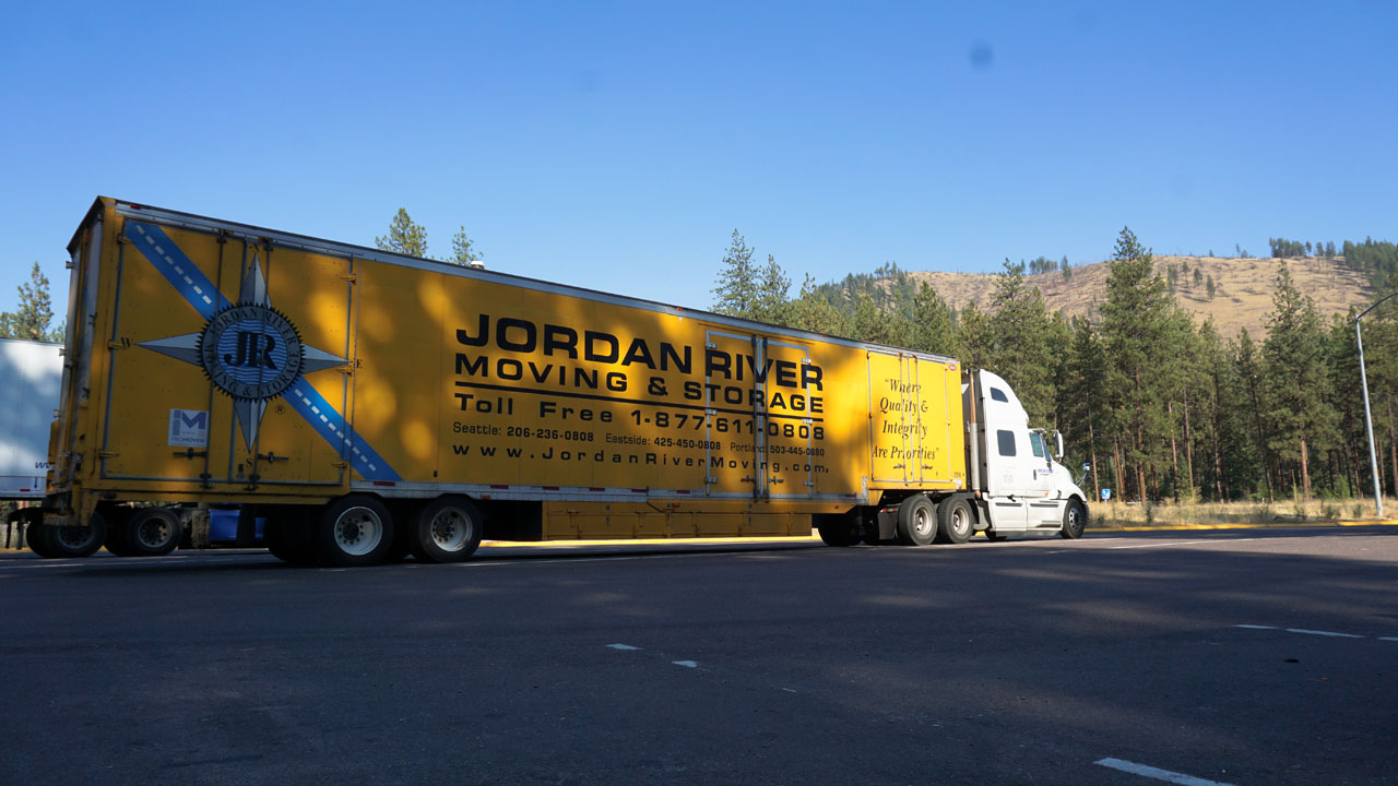 Jr Moving Truck